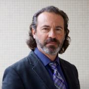 Dean Schillinger headshot