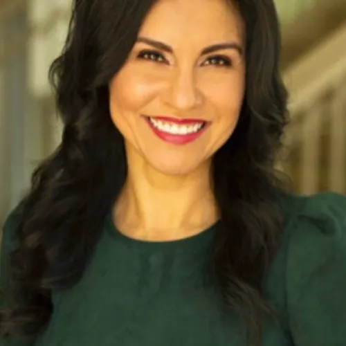 Fabiola Gonzalez headshot