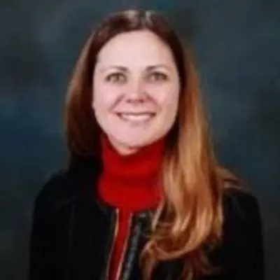Stephanie Welch headshot
